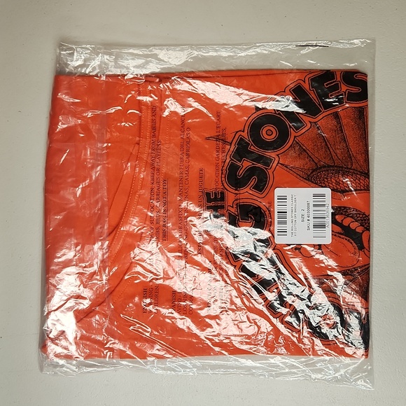 ❤️NWT VINTAGE TORRID BAND CONCERT TEE - ROLLING STONES JAGGER GRAPHIC PLUS SIZE - Picture 12 of 13